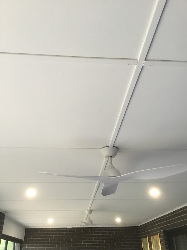 Skyhawk Electrical work 3