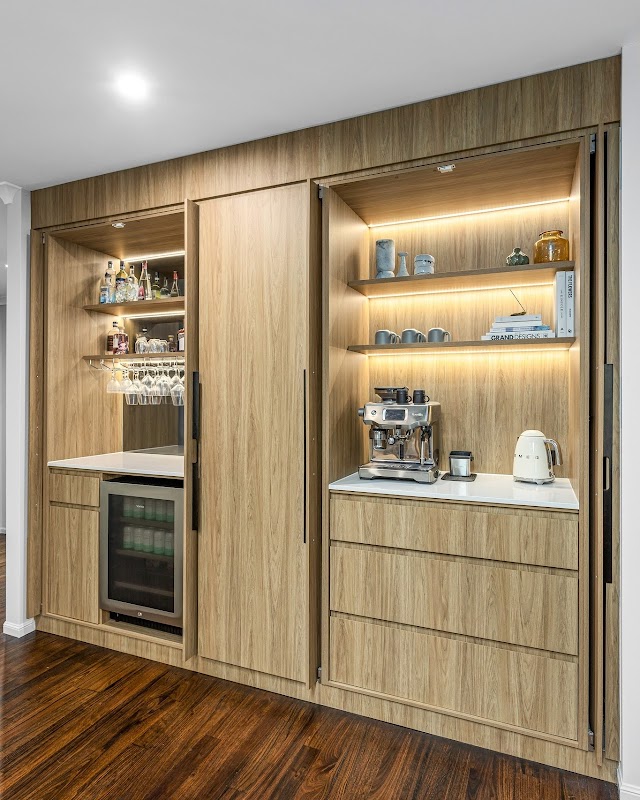 South East Kitchens work 1