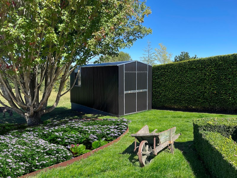 SteelChief Brisbane: Garden Sheds, Aviaries, Chicken Coops & Cubbies work 3