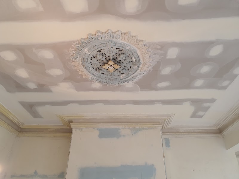 Straightline Plastering photo 1