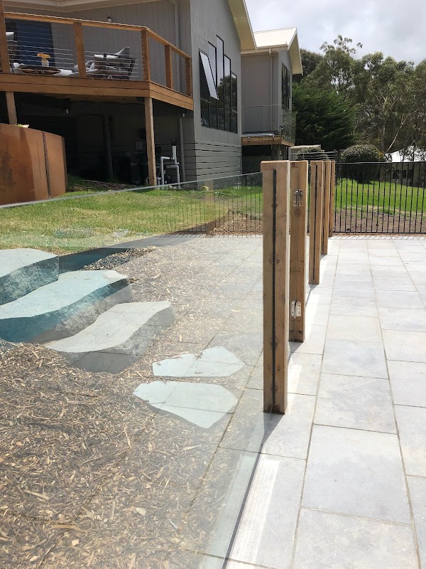 Surfcoast Pool Fences project 10