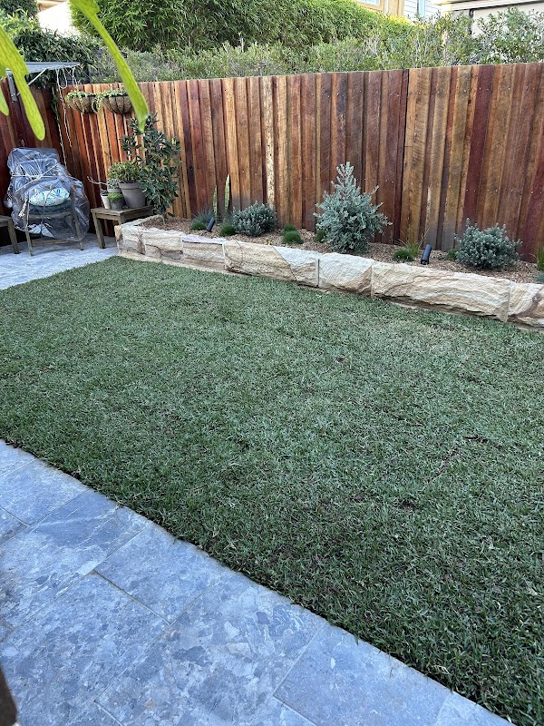 SYDNEY TURF AND LANDSCAPING work 1