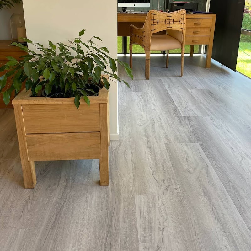 The Flooring Guys work 4