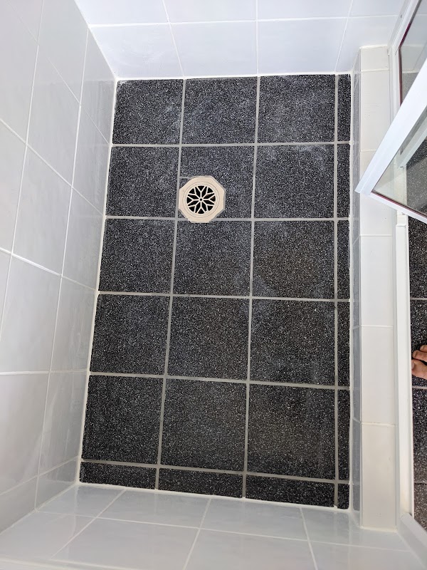 Tile & Grout Resealing project 6