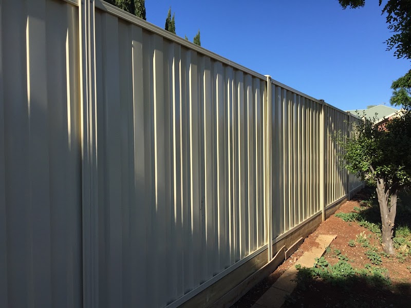 Tony Handyman Fencing & Cleaning Service project 8