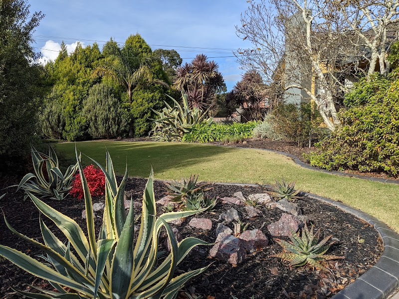Utopiary Gardening Services project 6