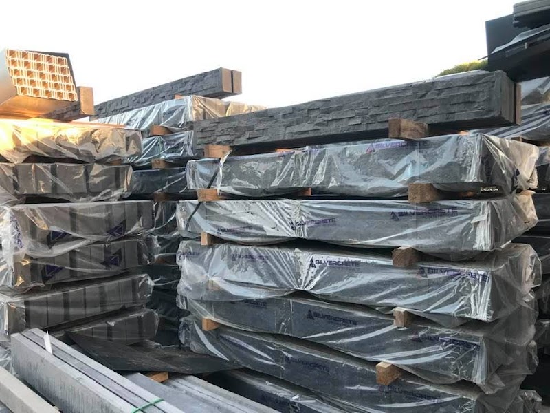 Van fencing and steel project 8