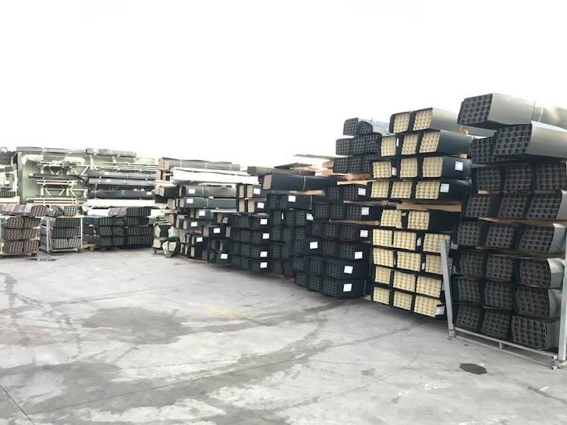 Van fencing and steel project 10