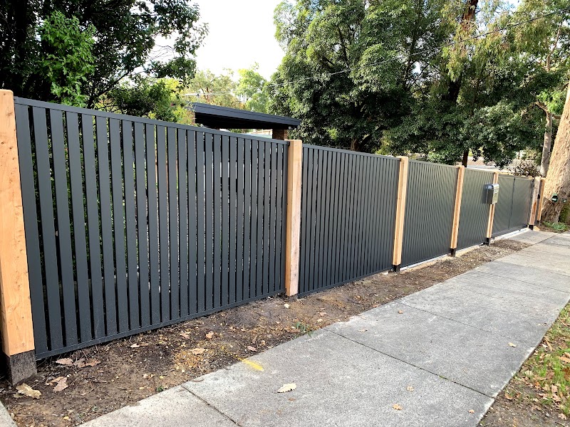 Van Khoa Fencing project 7
