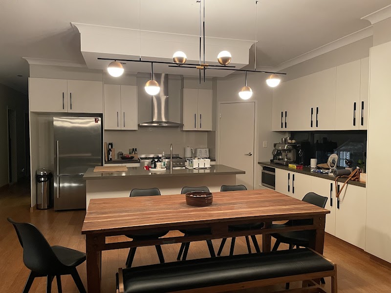Vanum Electrical photo 1