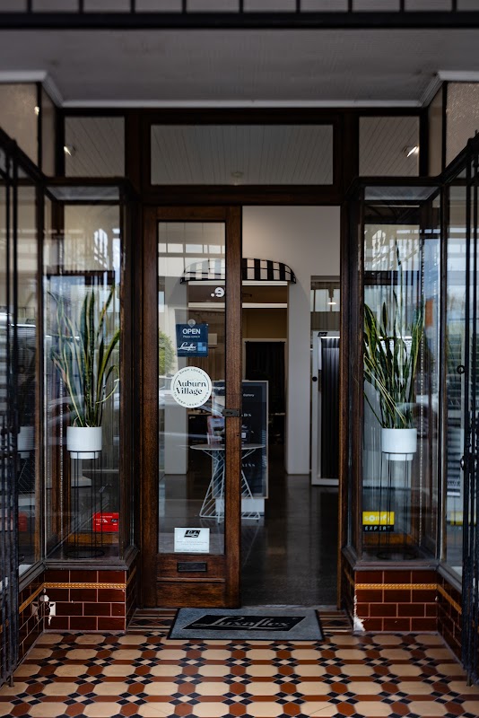 Windō - Blinds, Awnings, Curtains & Shutters work 2