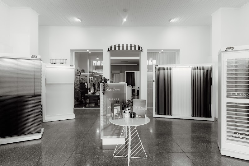 Windō - Blinds, Awnings, Curtains & Shutters project 5