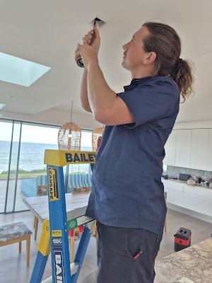 Home Wise Electrical | Electrician Central Coast