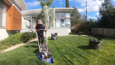 Lawn Mowing Canberra - LawnMowingCanberra.Com.Au work 2