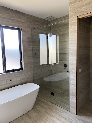 ACW Glazing and Maintenance - 24hr make safe service/ board ups photo 2