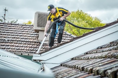 Adelaide Gutter Cleaning work 3