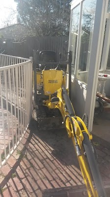 Altona Bay Mini Excavation project 6