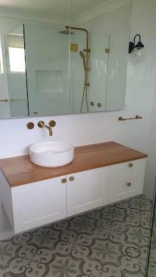 Amazing bathroom makeovers project 6