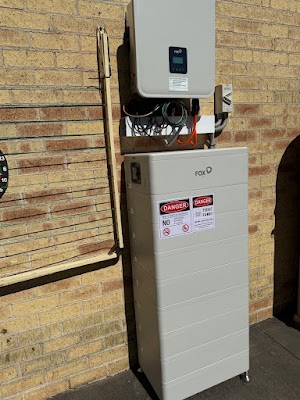 AusGreen Energy Group (AGEG) – Solar · Batteries · Energy Efficiency project 4