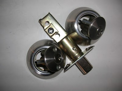 AWARD LOCKSMITHS ALTONA photo 1