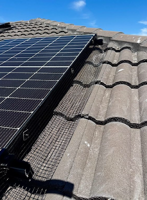 Blown Away Gutter Cleaning project 4