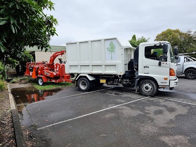 Chris Davies Tree Removals work 4