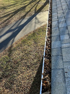 Clear Flow Gutter Cleaning photo 2