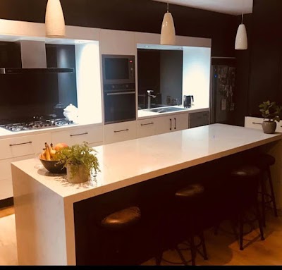 Complete Kitchen Facelifts work 3