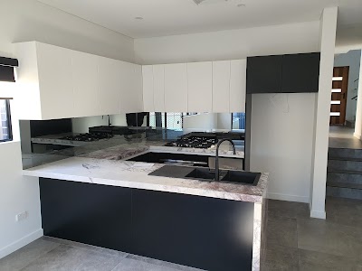 Customizer Kitchens work 2