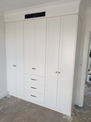 Customizer Kitchens work 3