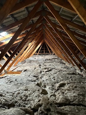 D&D Roof Vacuuming and Insulation photo 2