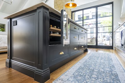 Derek Newsome Cabinetry project 4