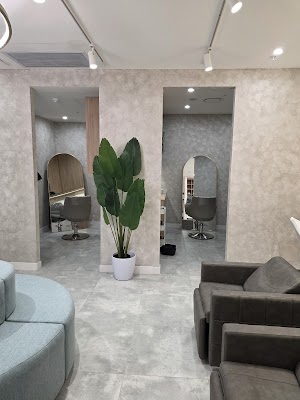 DistinQt Integrated - Construction, Renovations & Fitouts