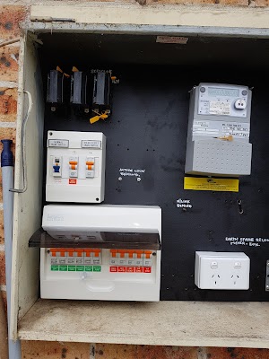 Double S Electrical work 4