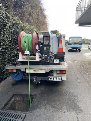 Drain Solutions work 1