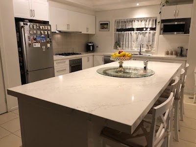 Eaglewood Kitchen Bathroom & Outdoor photo 1