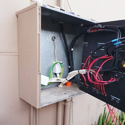 Elite Electrical Team work 4