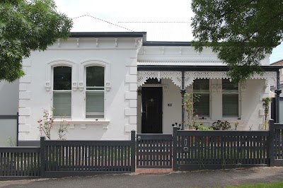 Elizabethan Pickets work 2