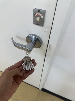 Entry Specialist Locksmith photo 3