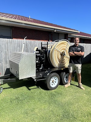 Enviro Vac Services | Vacuum Gutter Cleaning project 6