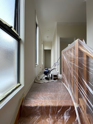 Fence Painter - Qualified House Painting VicPainter work 4