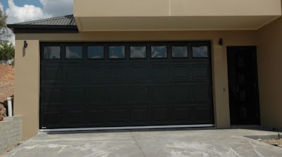 G T Roller Doors photo 1