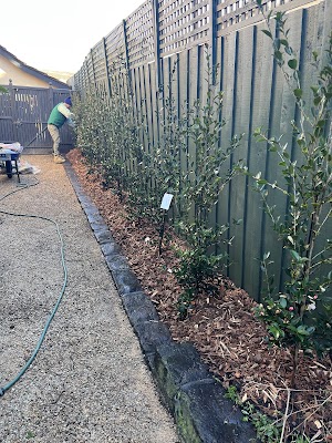 Gardener & Son - Garden Design and Heirloom & Foraged Garden Objects work 4