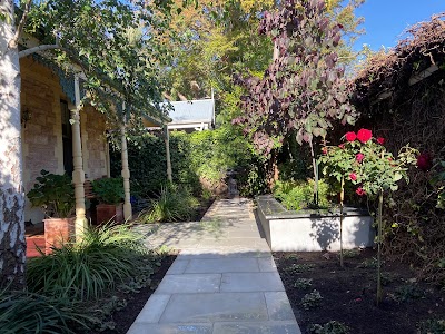 Guaranteed Garden Services work 2