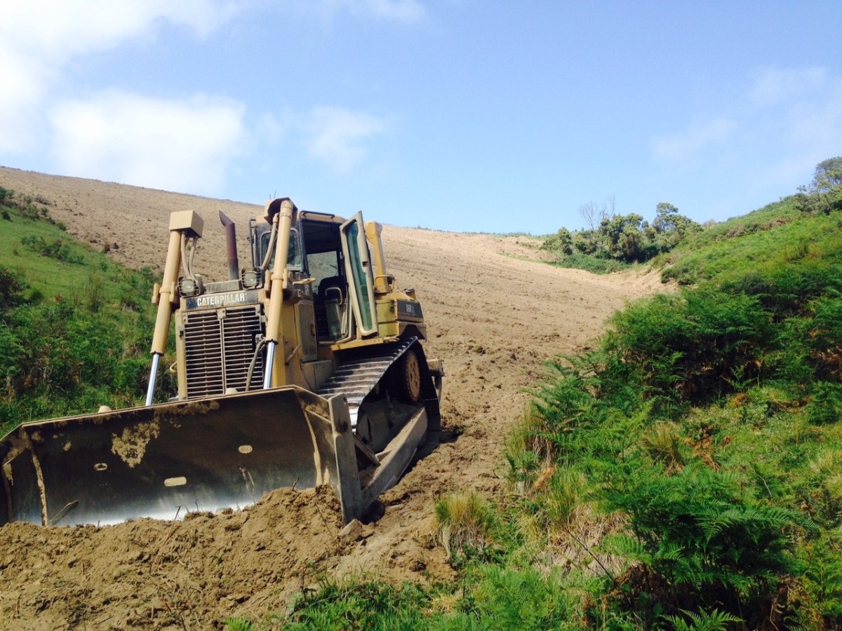 Halloran Excavations & Construction