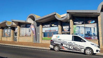 HCC & Enclosed Living photo 2