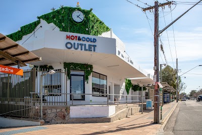 Hot & Cold Outlet
