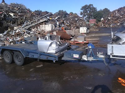 IAN BURTON rubbish and metal removal services photo 2