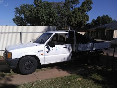 IAN BURTON rubbish and metal removal services work 4