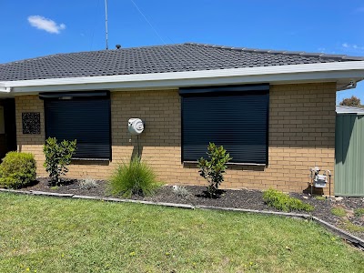 In & Out Custom Blind Solutions photo 2